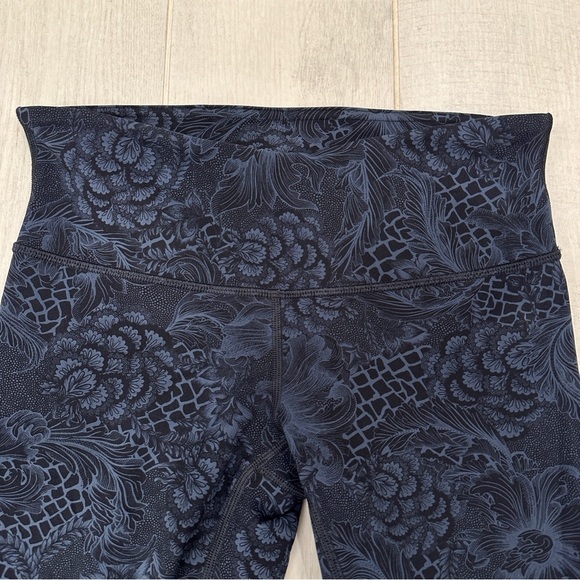 Lululemon Wunder Under Low-Rise Tights - Picture 5 of 7